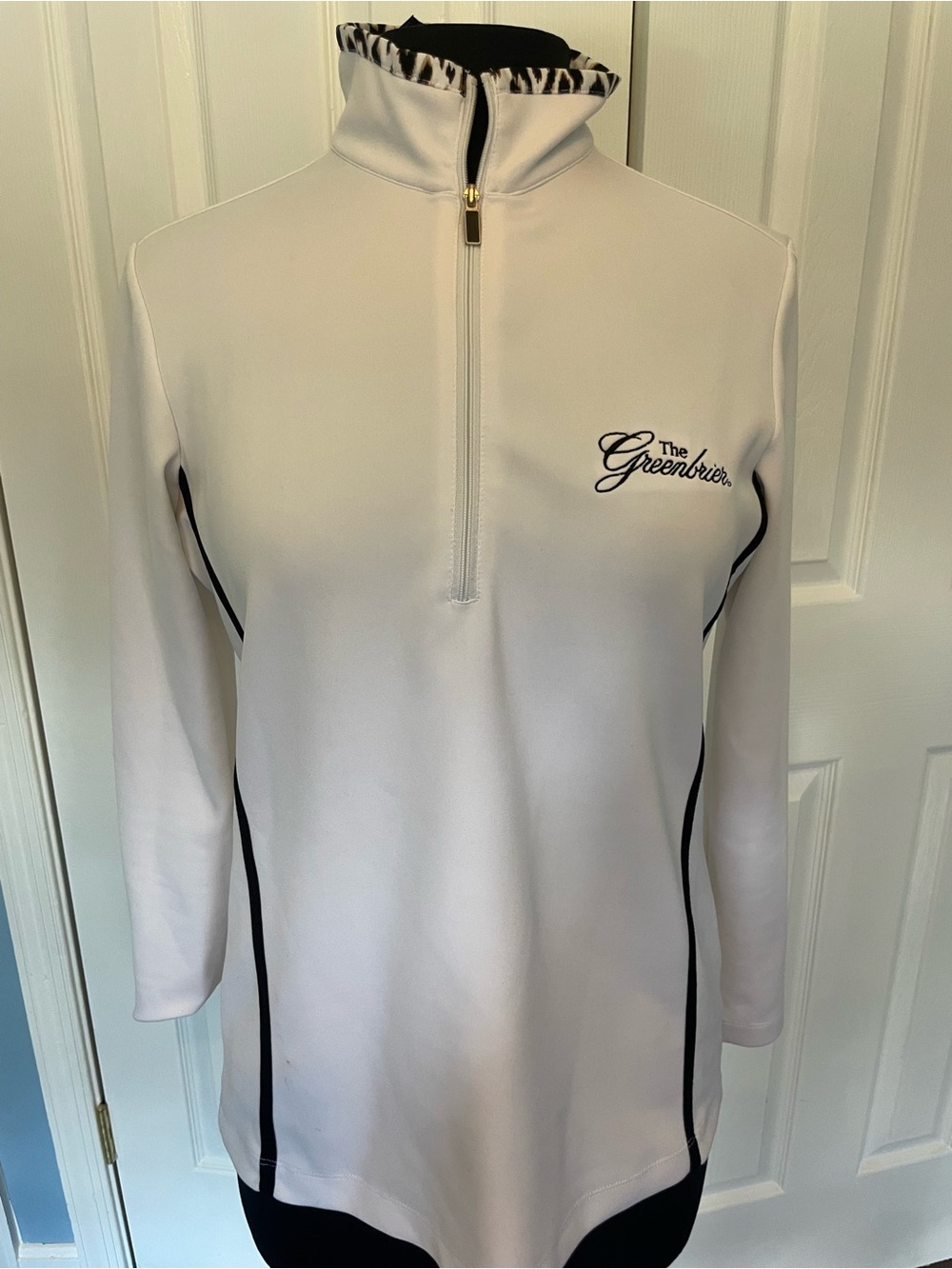 The Greenbrier White 1/4 Zip Pullover with Black Trim M